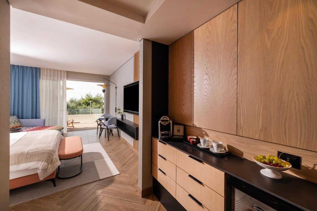 Almond Hotel - Adults Only Neve Ilan Exteriör bild