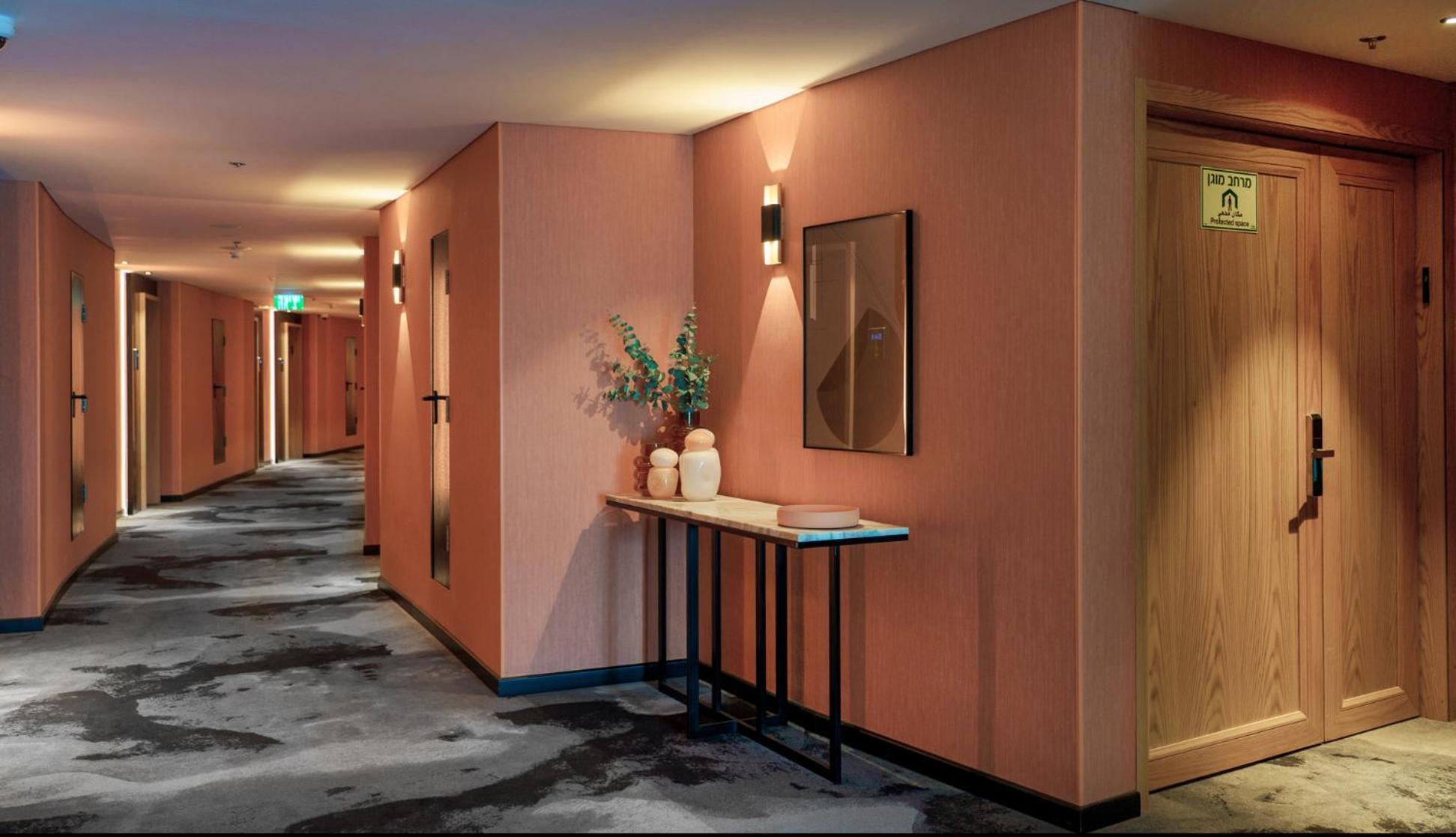 Almond Hotel - Adults Only Neve Ilan Exteriör bild