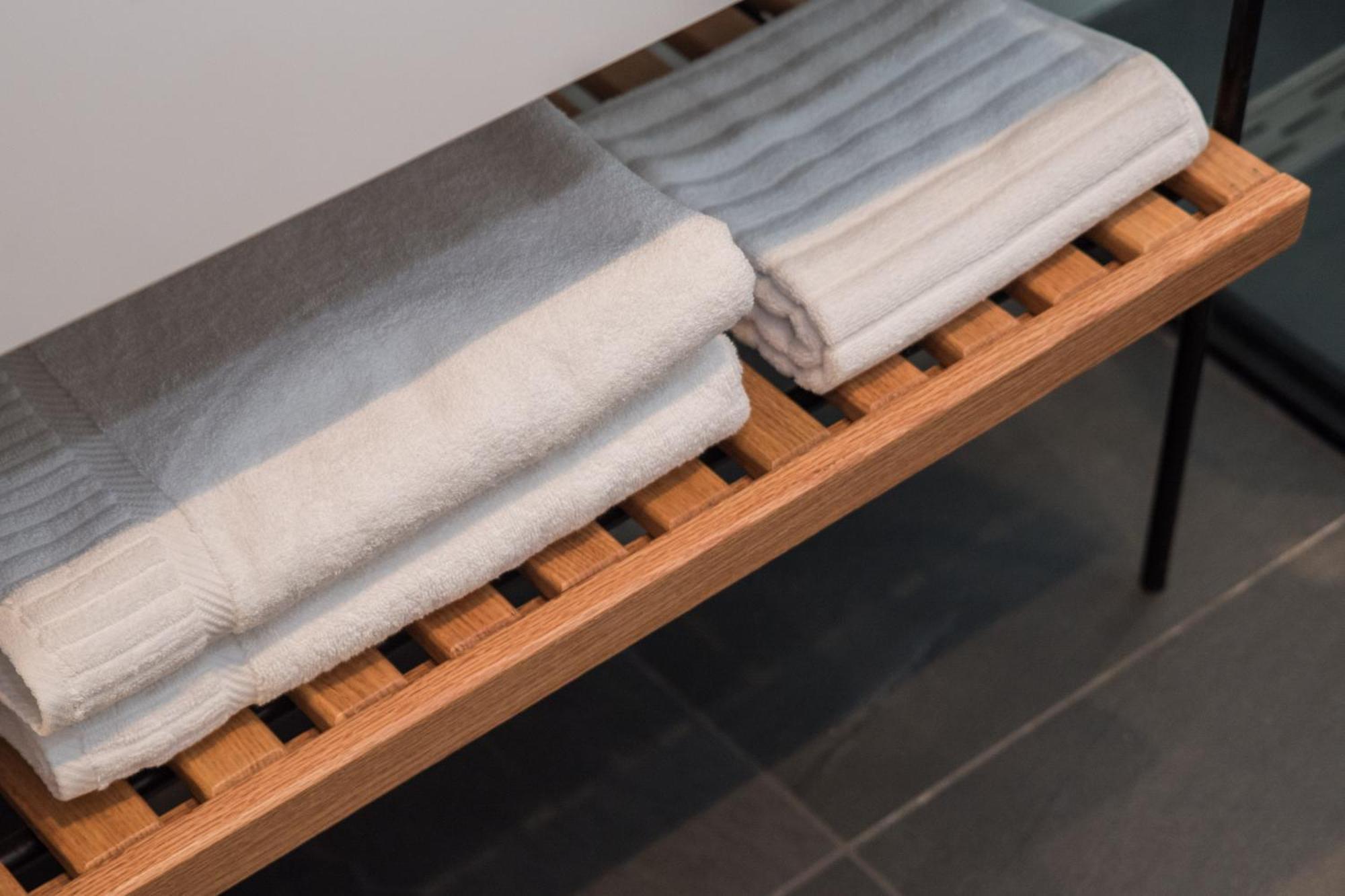 Almond Hotel - Adults Only Neve Ilan Exteriör bild